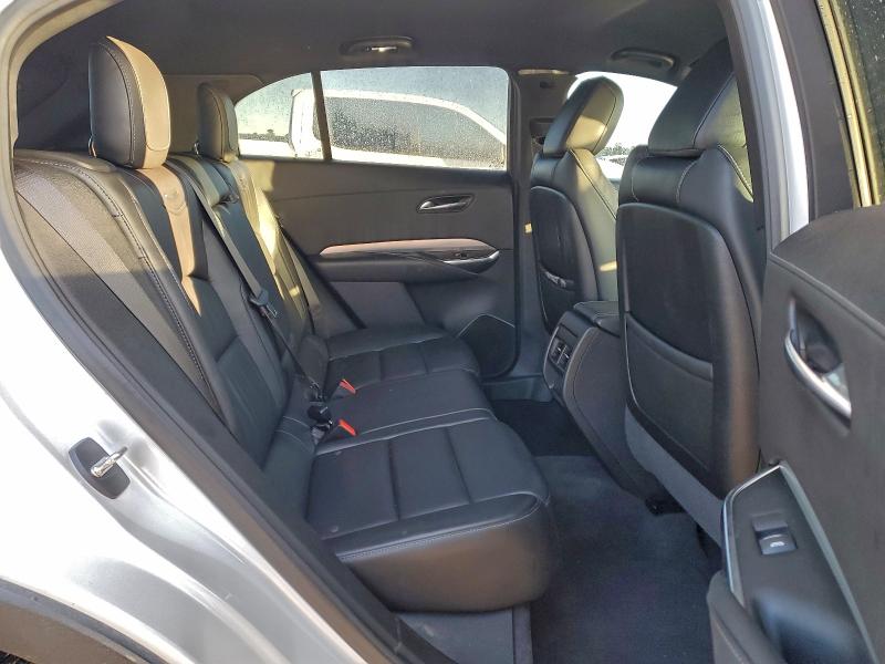 Фото 11 - CADILLAC XT4