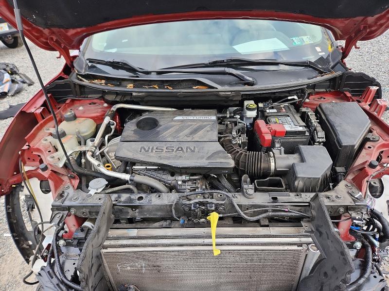 Фото 12 - NISSAN ROGUE