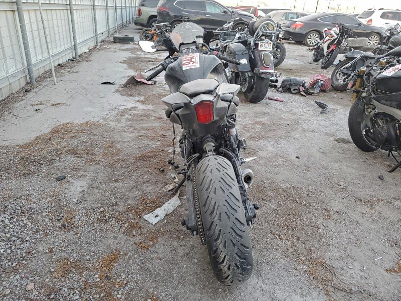 Фото 4 - YAMAHA YZFR7