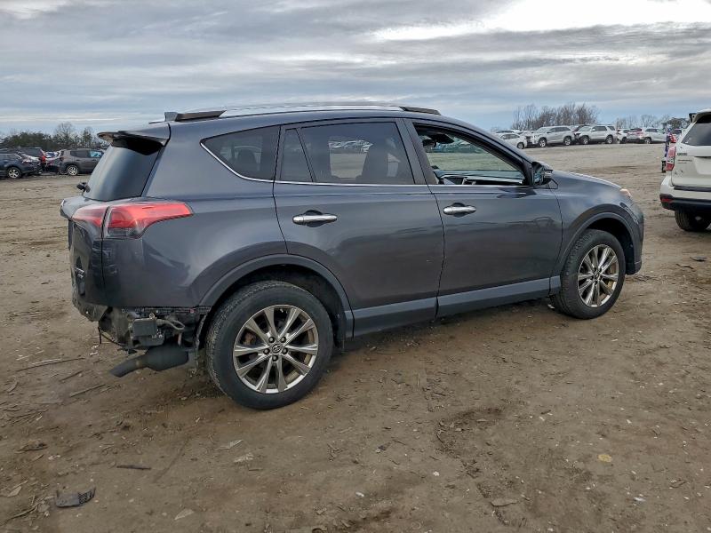 Фото 3 - TOYOTA RAV4