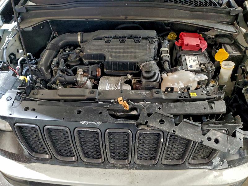 Фото 12 - JEEP RENEGADE