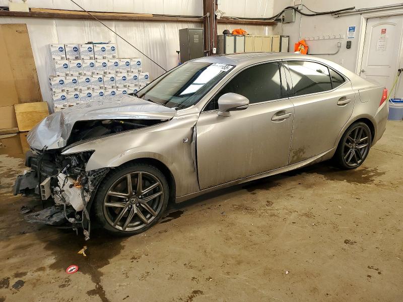 Фото 1 - LEXUS IS