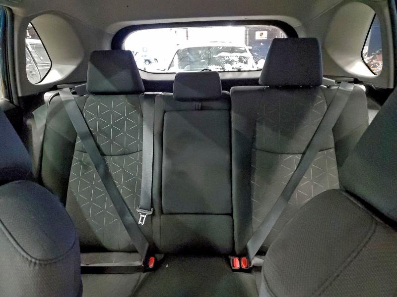 Фото 10 - TOYOTA RAV4