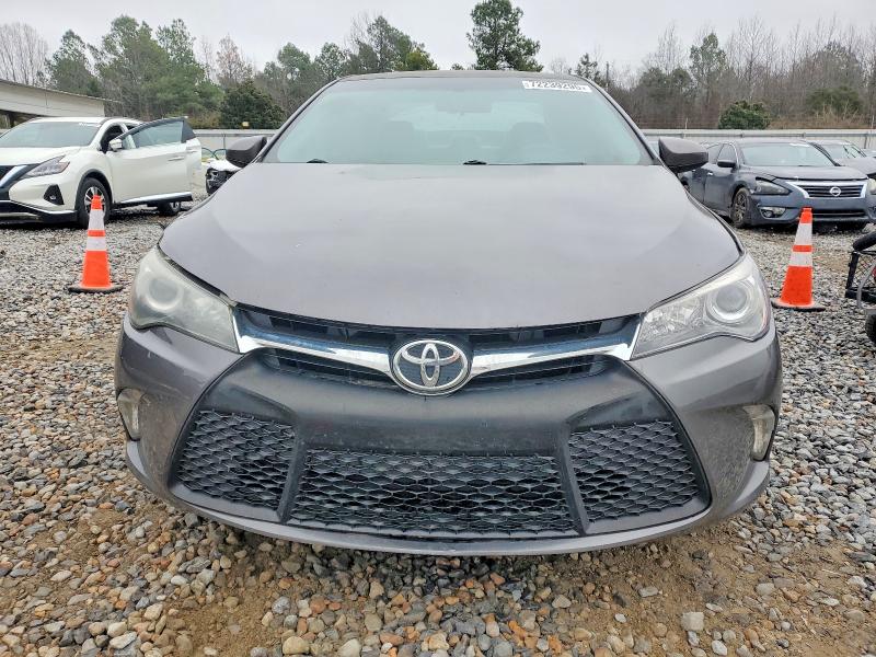 Фото 4 - TOYOTA CAMRY