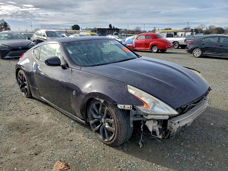 Фото 4 - NISSAN 370Z