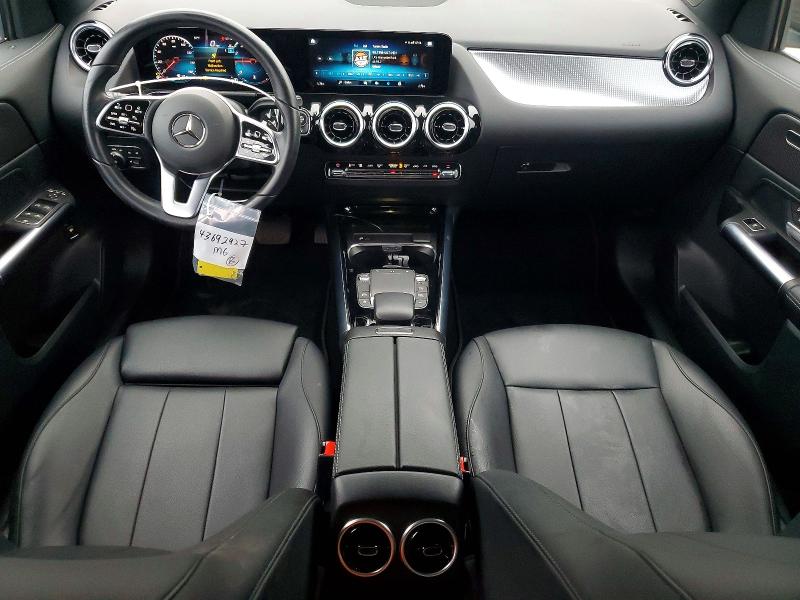 Фото 8 - MERCEDES-BENZ GLA-CLASS