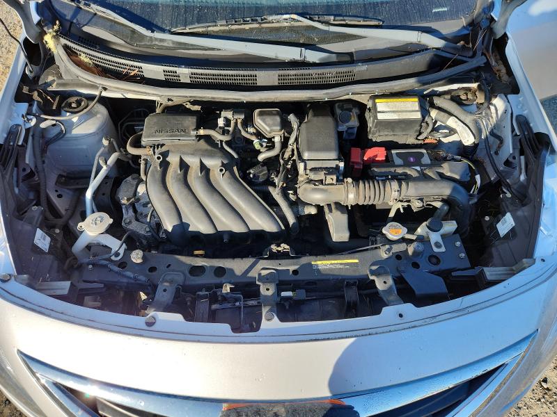 Фото 11 - NISSAN VERSA