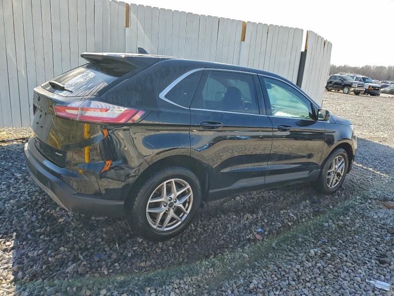 Фото 3 - FORD EDGE