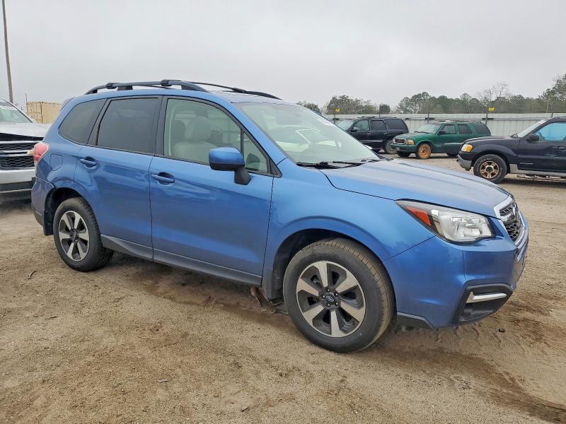 Фото 4 - SUBARU FORESTER