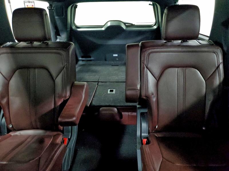 Фото 10 - FORD EXPEDITION