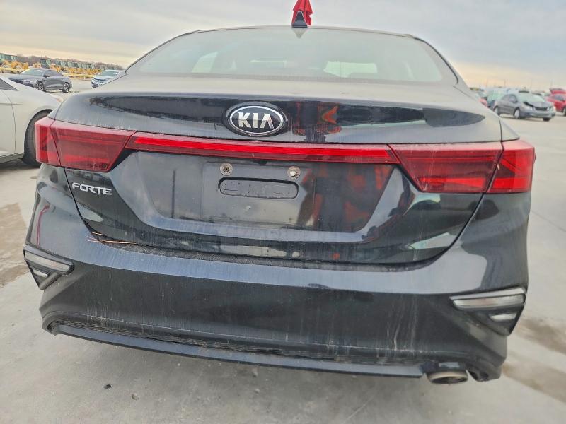 Фото 6 - KIA FORTE