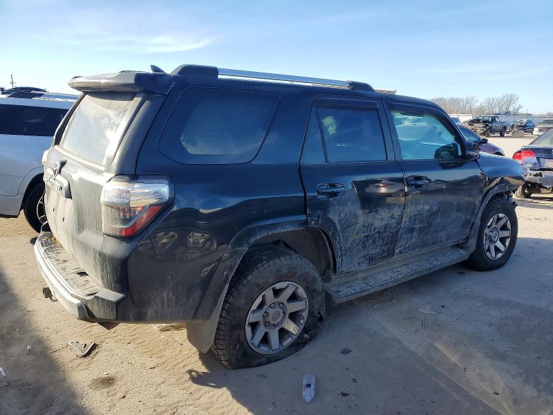 Фото 3 - TOYOTA 4RUNNER
