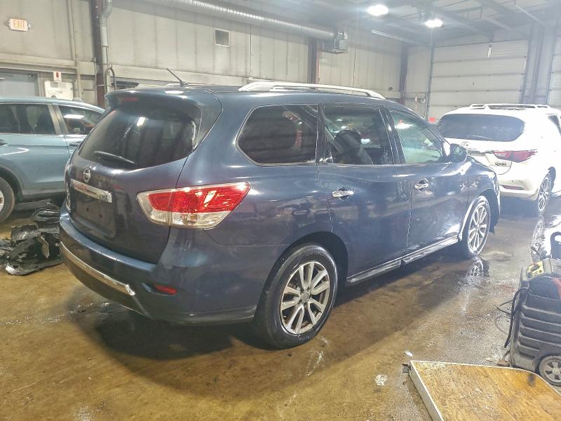 Фото 3 - NISSAN PATHFINDER