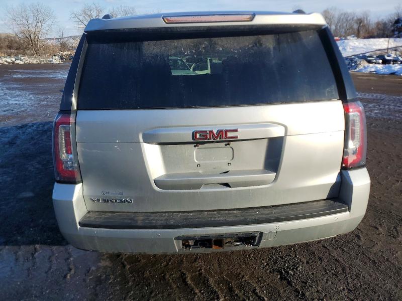 Фото 6 - GMC YUKON