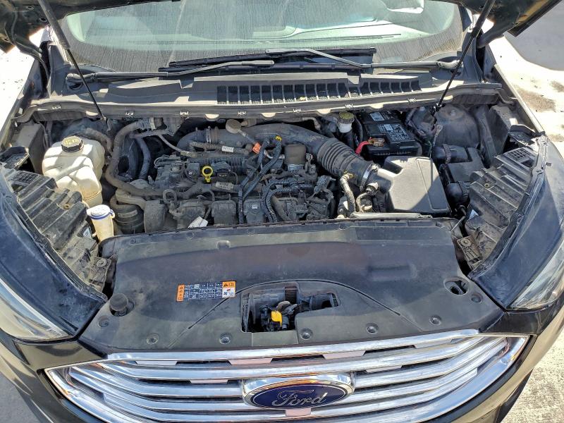 Фото 12 - FORD EDGE