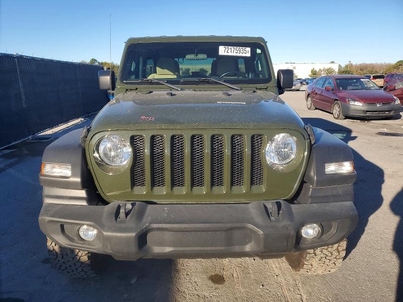 Фото 5 - JEEP WRANGLER