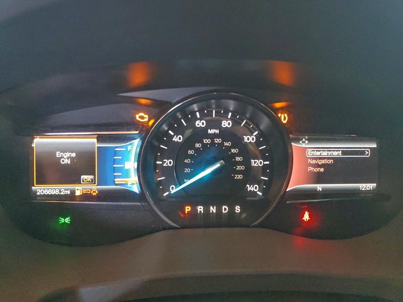 Фото 9 - FORD EXPLORER