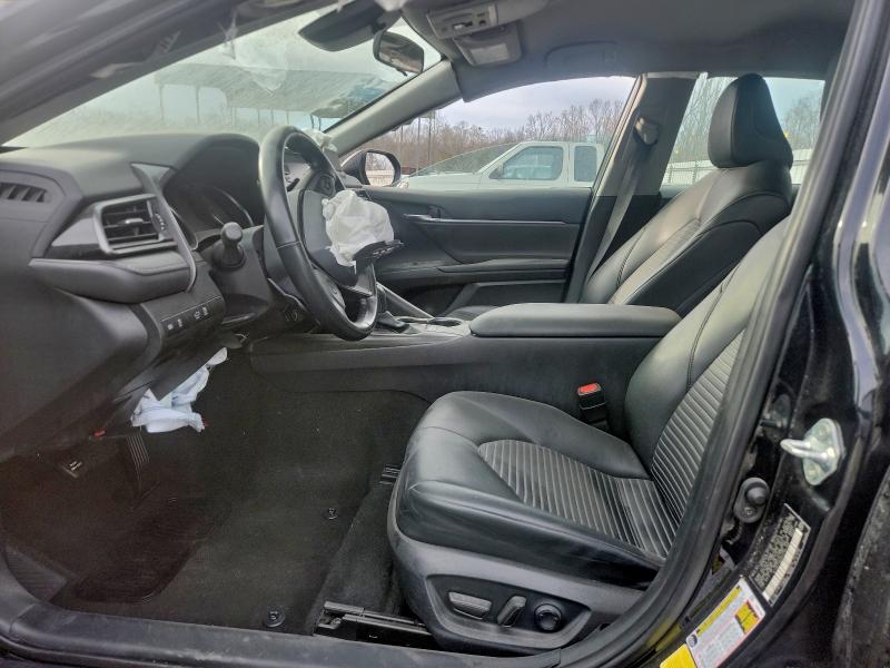 Фото 7 - TOYOTA CAMRY