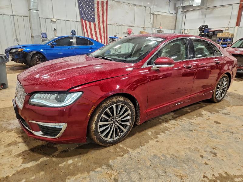 Фото 1 - LINCOLN MKZ