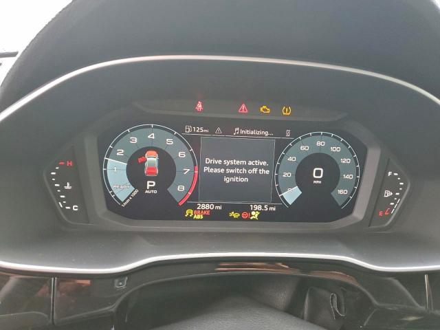 Фото 9 - AUDI Q3