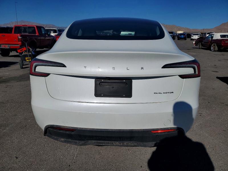 Фото 6 - TESLA MODEL 3