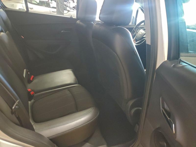 Фото 11 - CHEVROLET TRAX