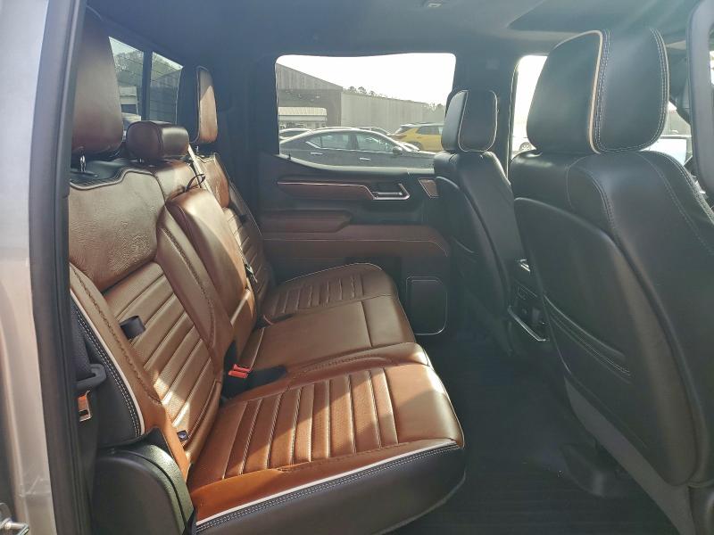 Фото 10 - GMC SIERRA