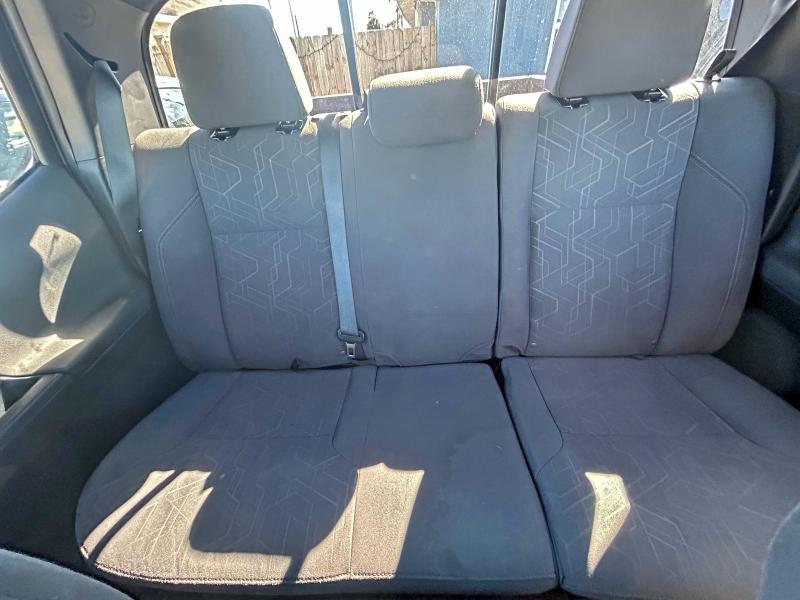 Фото 14 - TOYOTA TACOMA