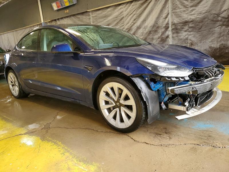 Фото 4 - TESLA MODEL 3