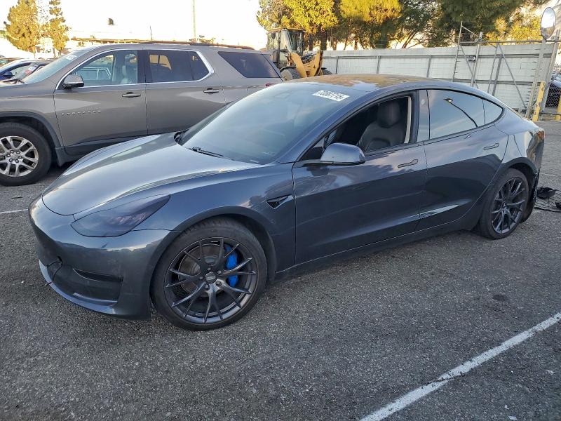 Фото 1 - TESLA MODEL 3