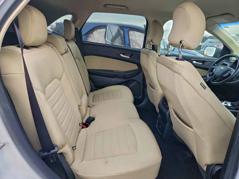 Фото 11 - FORD EDGE