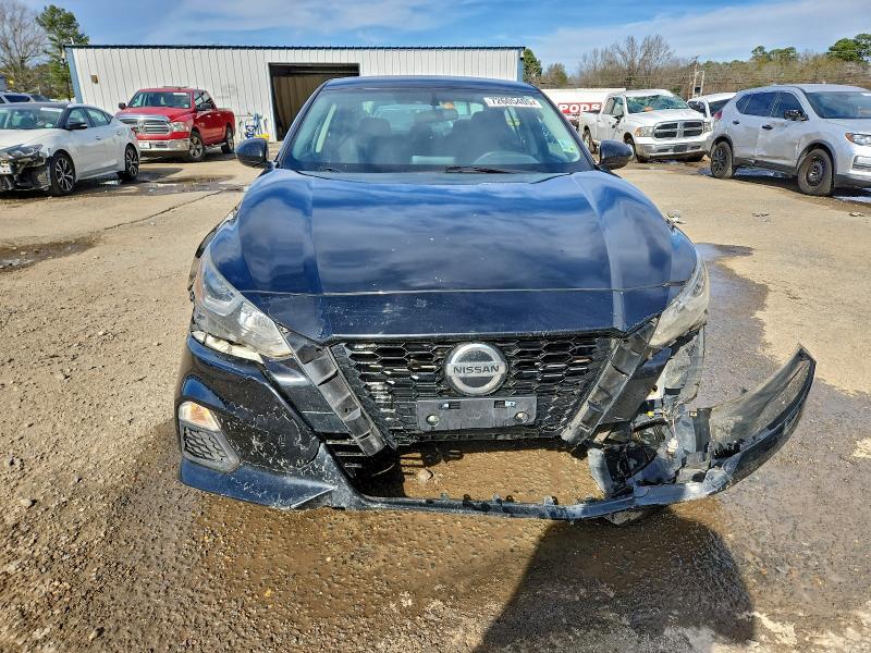 Фото 5 - NISSAN ALTIMA