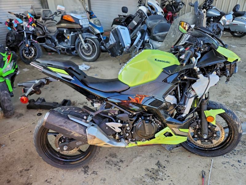 KAWASAKI NINJA 500 2026