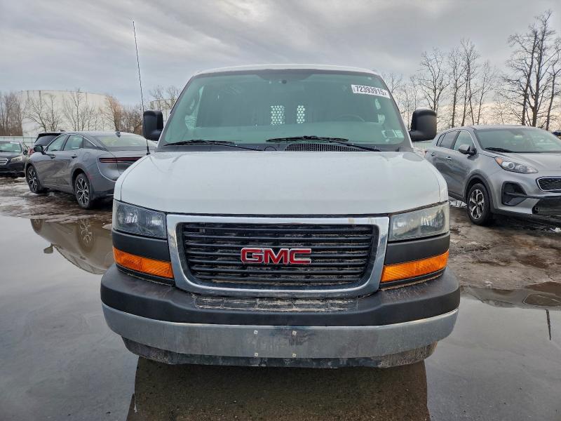 GMC SAVANA 2017 VIN 1GTW7AFF6H1906764