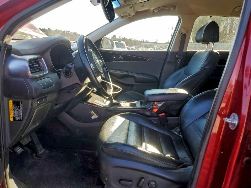 Фото 7 - KIA SORENTO