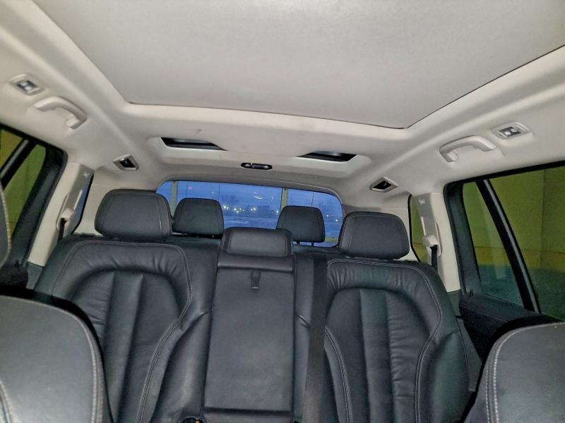 Фото 10 - BMW X7