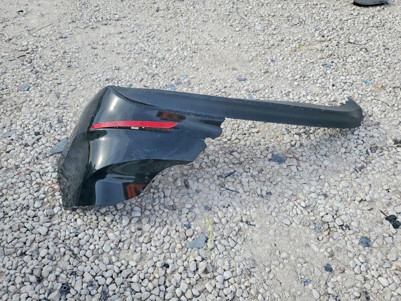 Фото 12 - HYUNDAI ELANTRA