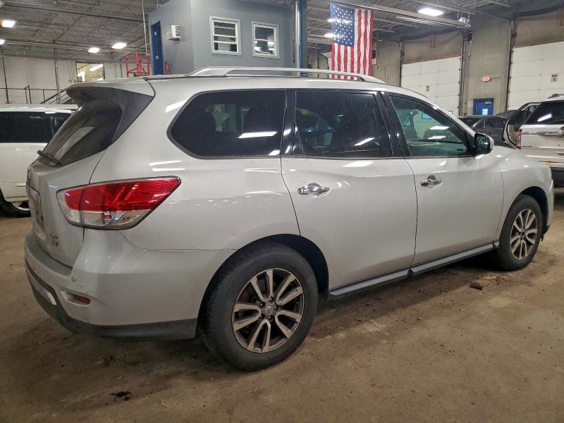 Фото 3 - NISSAN PATHFINDER