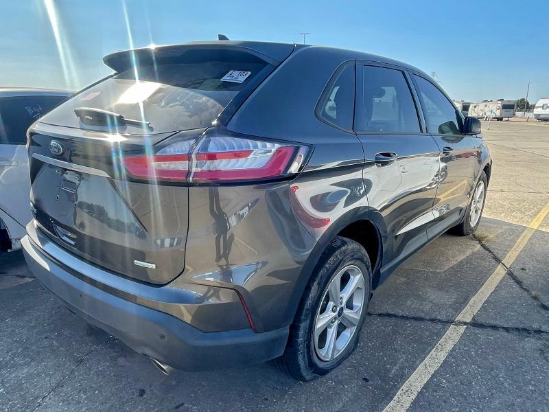 Фото 4 - FORD EDGE