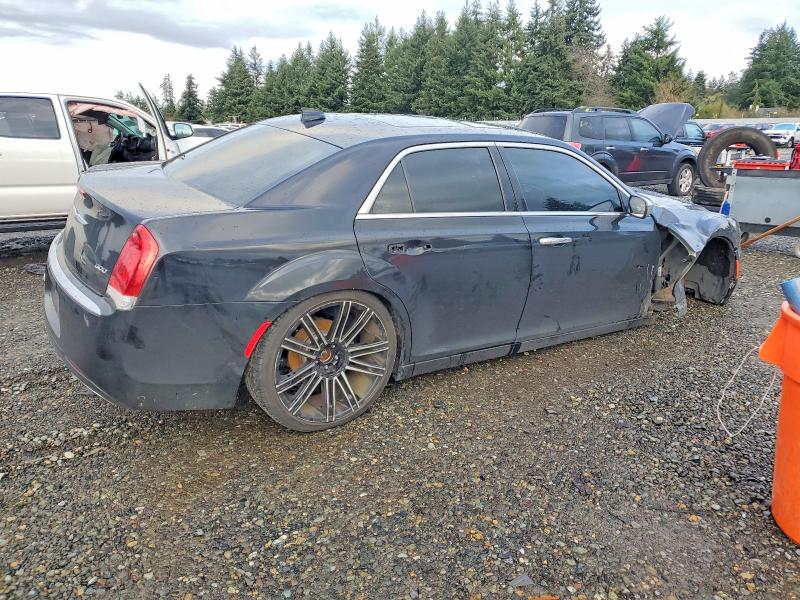 Фото 3 - CHRYSLER 300