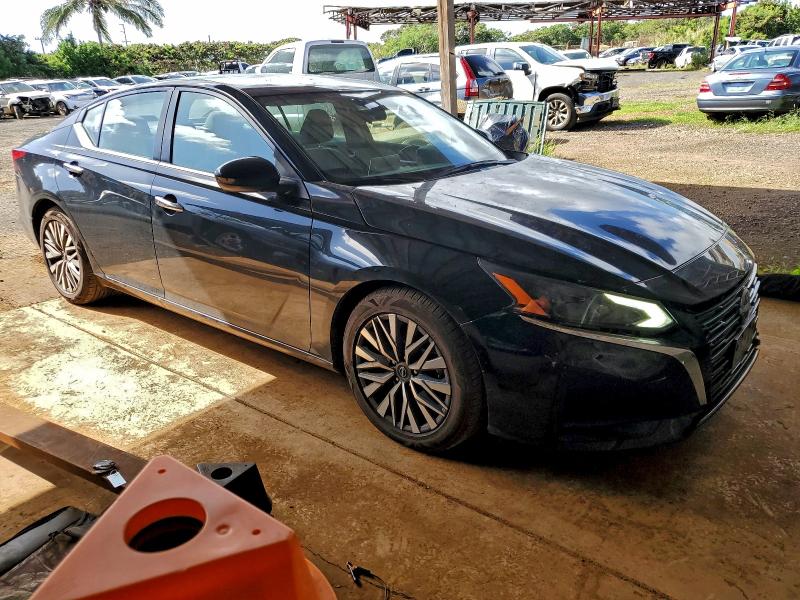 Фото 4 - NISSAN ALTIMA