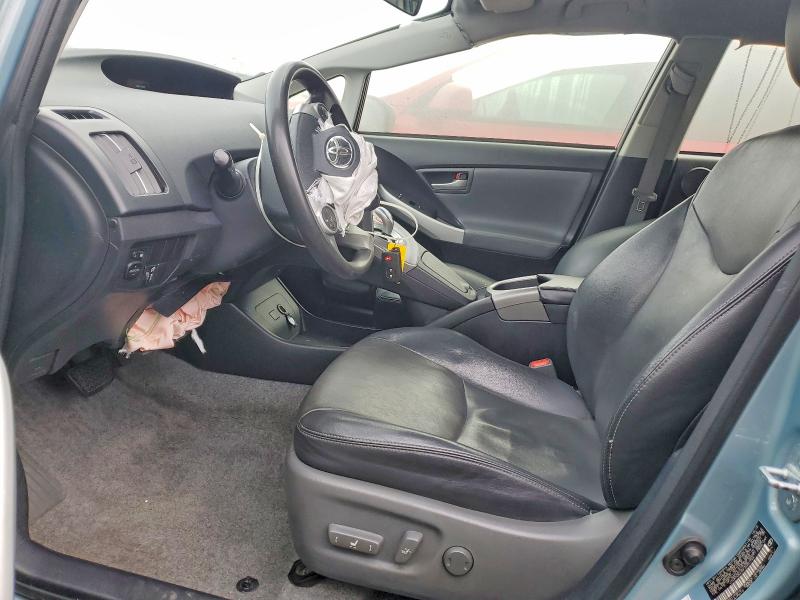 Фото 7 - TOYOTA PRIUS