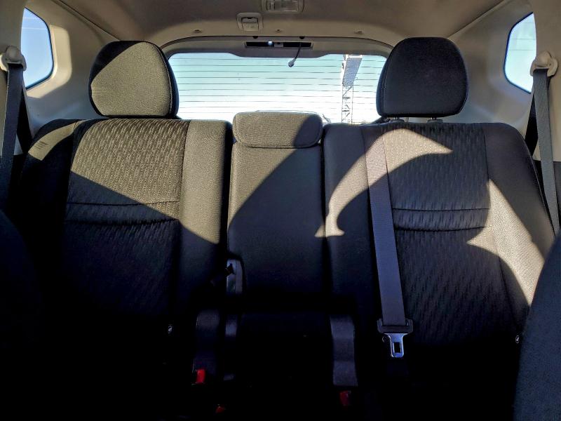 Фото 10 - NISSAN ROGUE