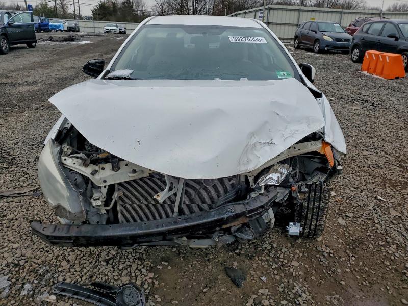 Фото 5 - TOYOTA COROLLA