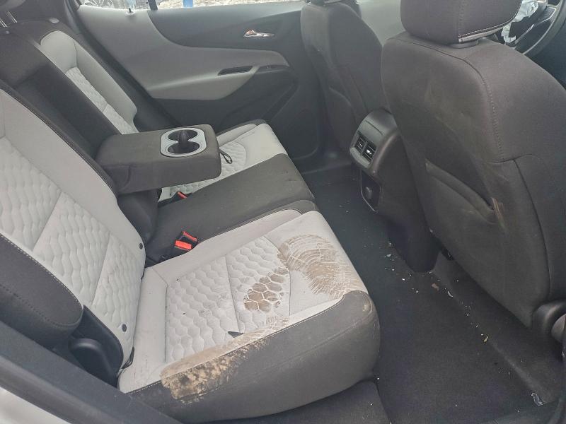 Фото 10 - CHEVROLET EQUINOX