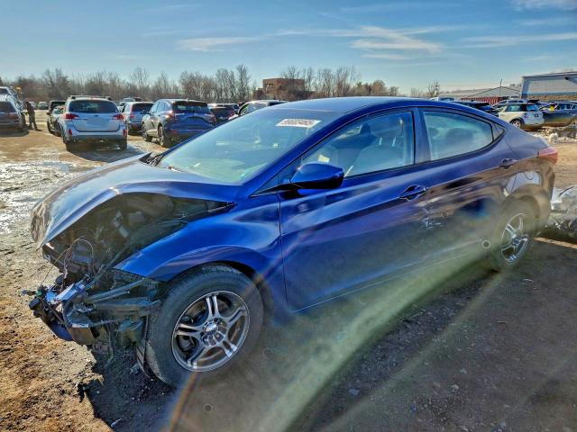 Фото 1 - HYUNDAI ELANTRA