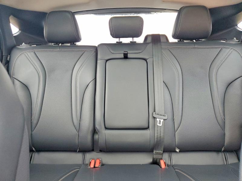 Фото 10 - FORD MUSTANG