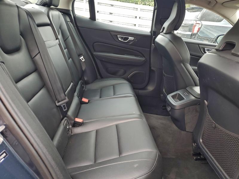 Фото 10 - VOLVO S60 CORE