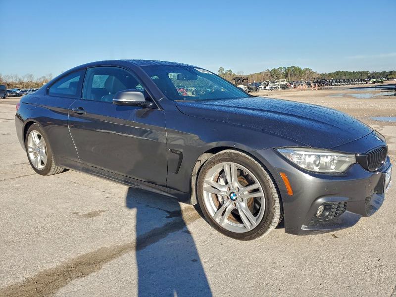 Фото 4 - BMW 4 SERIES