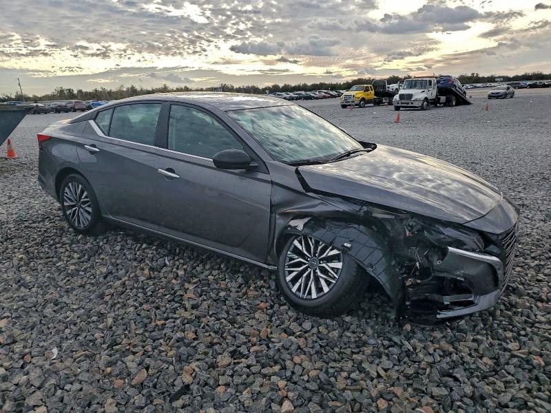 Фото 4 - NISSAN ALTIMA